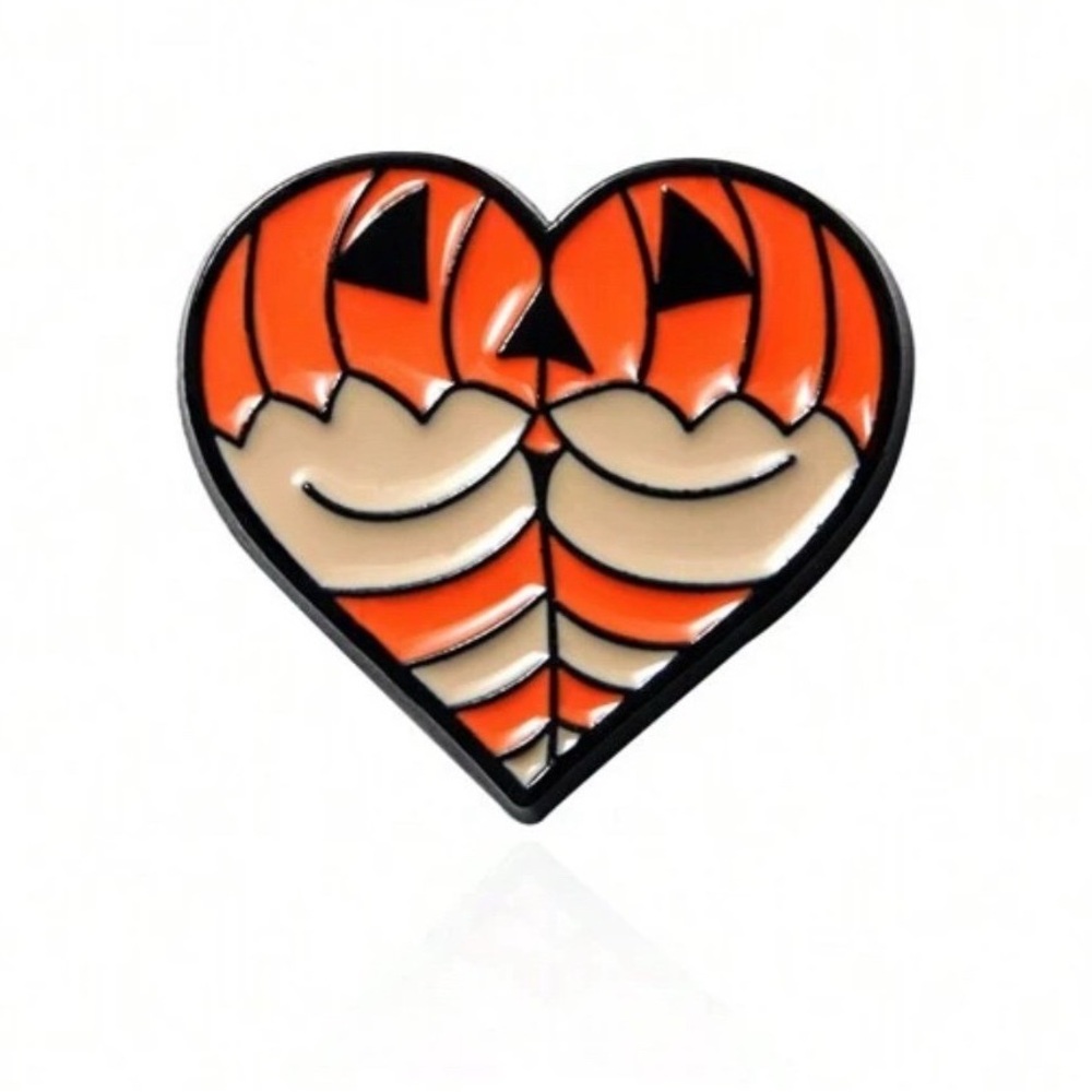 Heart-Shaped pumpkin Pin